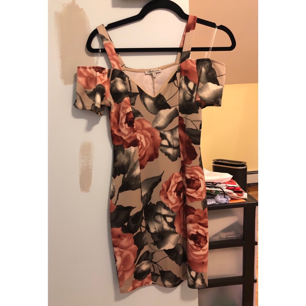 Off the shoulder Bodycon pink floral dress